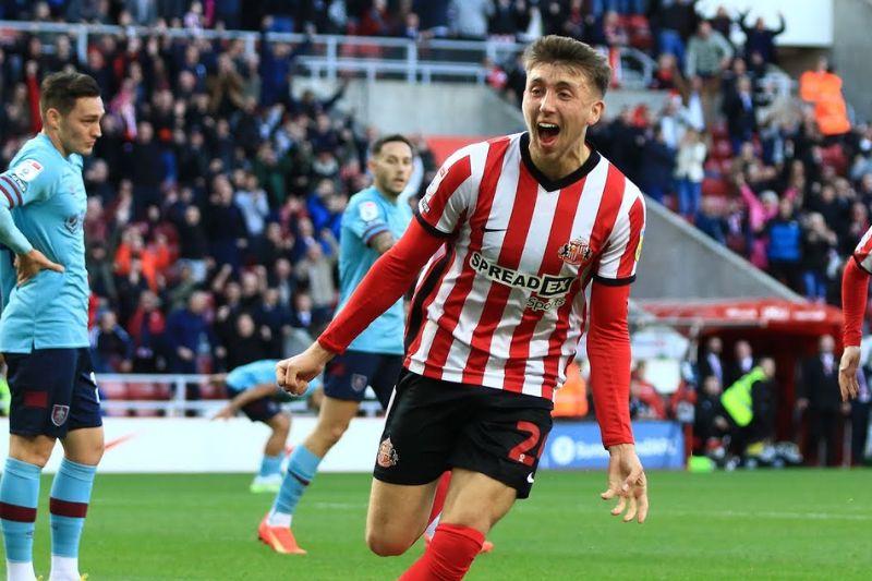 Burnley vs Sunderland vòng 2 giải Ngoại hạng Anh